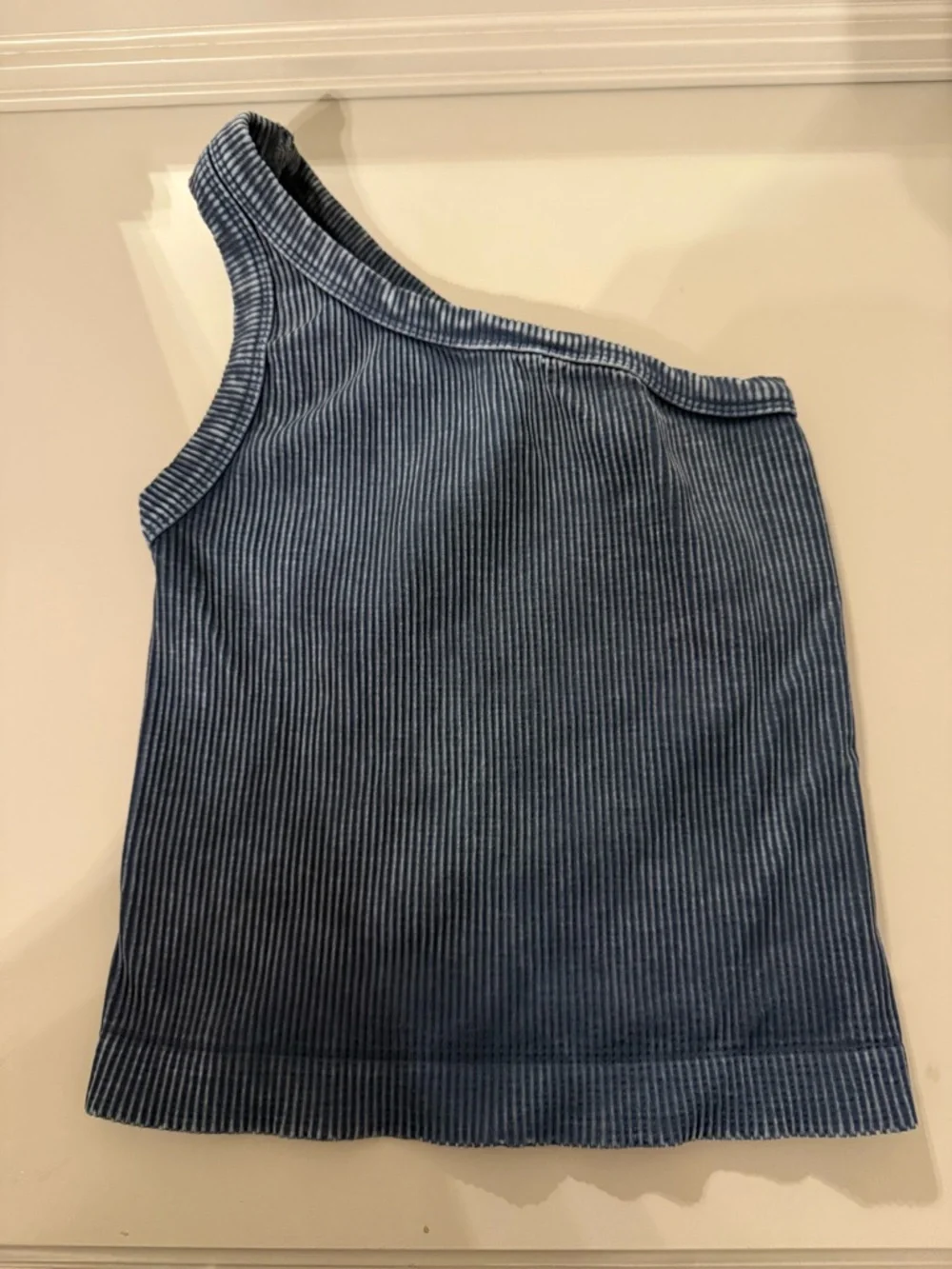 One-Shoulder Ribbed Tank Top in Blue - Picture 2 of 2